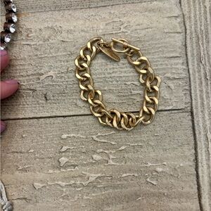 Warm Gold Chunky Chain Link Bracelet with Polished Finish